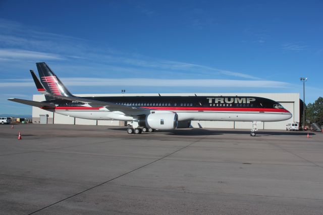 Boeing 757-200 (N757AF) - 10-28-2015