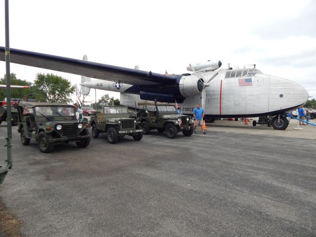 FAIRCHILD (1) Packet (N9701F) - A Very Rare Fairchild C-82 Packer With 3 Old Army Jeeps at Wings And Wheels 2020