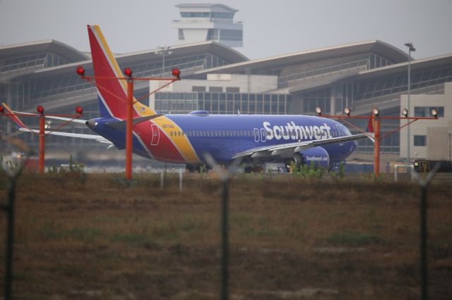 Boeing 737 MAX 8 (N8704Q)