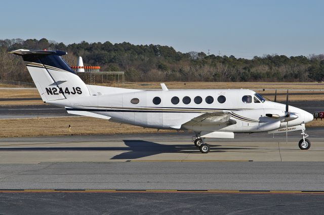 Beechcraft Super King Air 200 (N244JS)