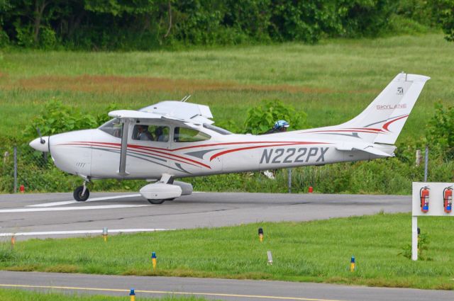Cessna Skylane (N222PX)