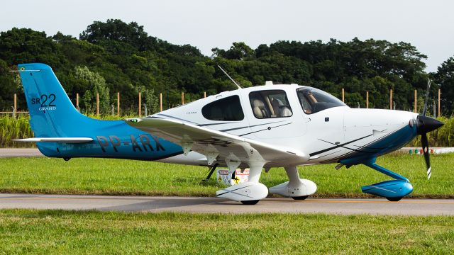 Cirrus SR-22 (PP-ARX)