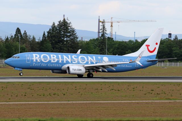 Boeing 737-800 (D-ATUI) - "Robinson" livery