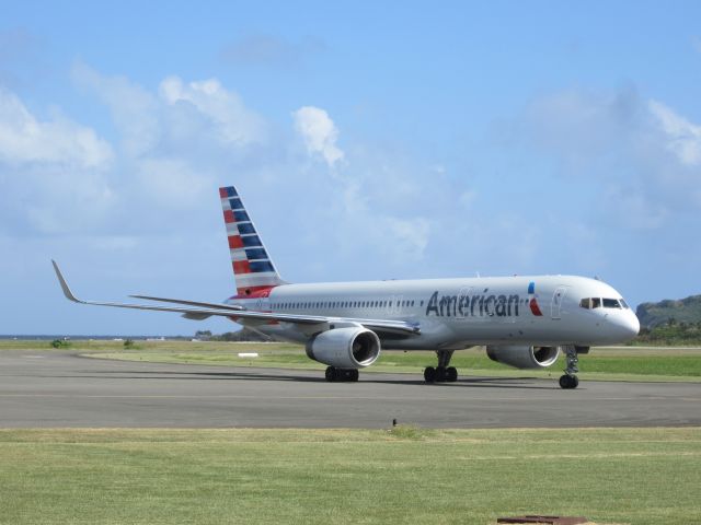 Boeing 757-200 (N194AA)