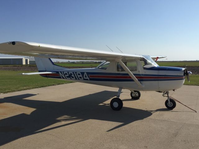 Cessna Commuter (N23184)