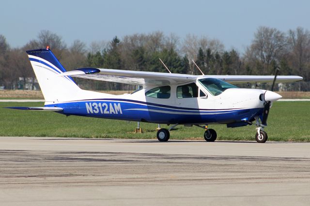 Cessna 177RG Cardinal RG (N312AM)
