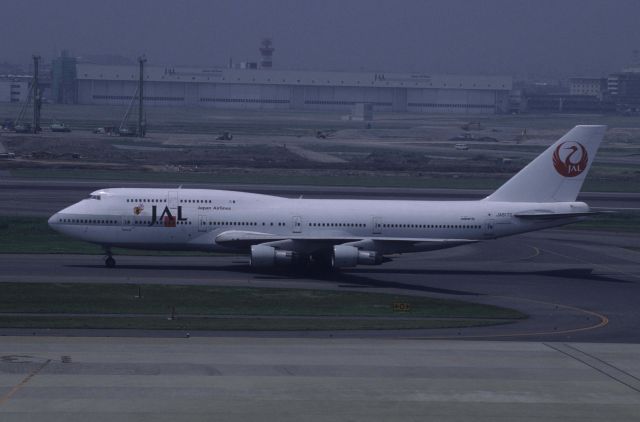 BOEING 747SR (JA8170) - Taxing at Tokyo-Haneda Intl Airport on 1998/06/18