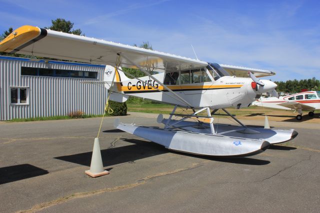 Cessna Centurion (C-GVEG) - C-GVEG Aviat Aircraft Husky A-I RVA-Aéroport du lac à la Tortue QC. CLS3 08-02 2019.