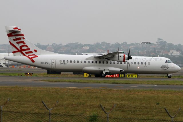 ATR ATR-72 (VH-FVU)