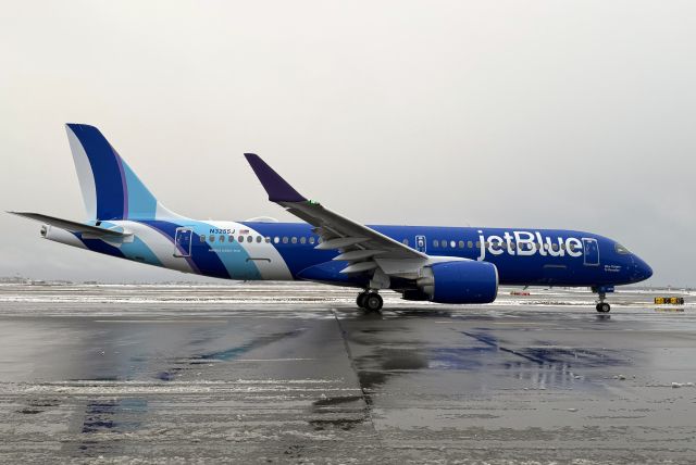 Airbus A220-300 (N3255J) - 02/06/25br /Thanks Faithbr /Thanks Mikebr /Thanks Sean