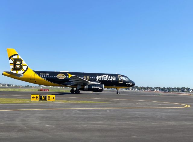 Airbus A320 (N632JB) - Bear Force One -Centennial