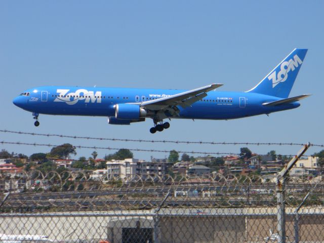 BOEING 767-300 (G-UKZM) - Zooms first landing at KSAN, flight UKZ15S, Runway 27, City of London 6/20/08