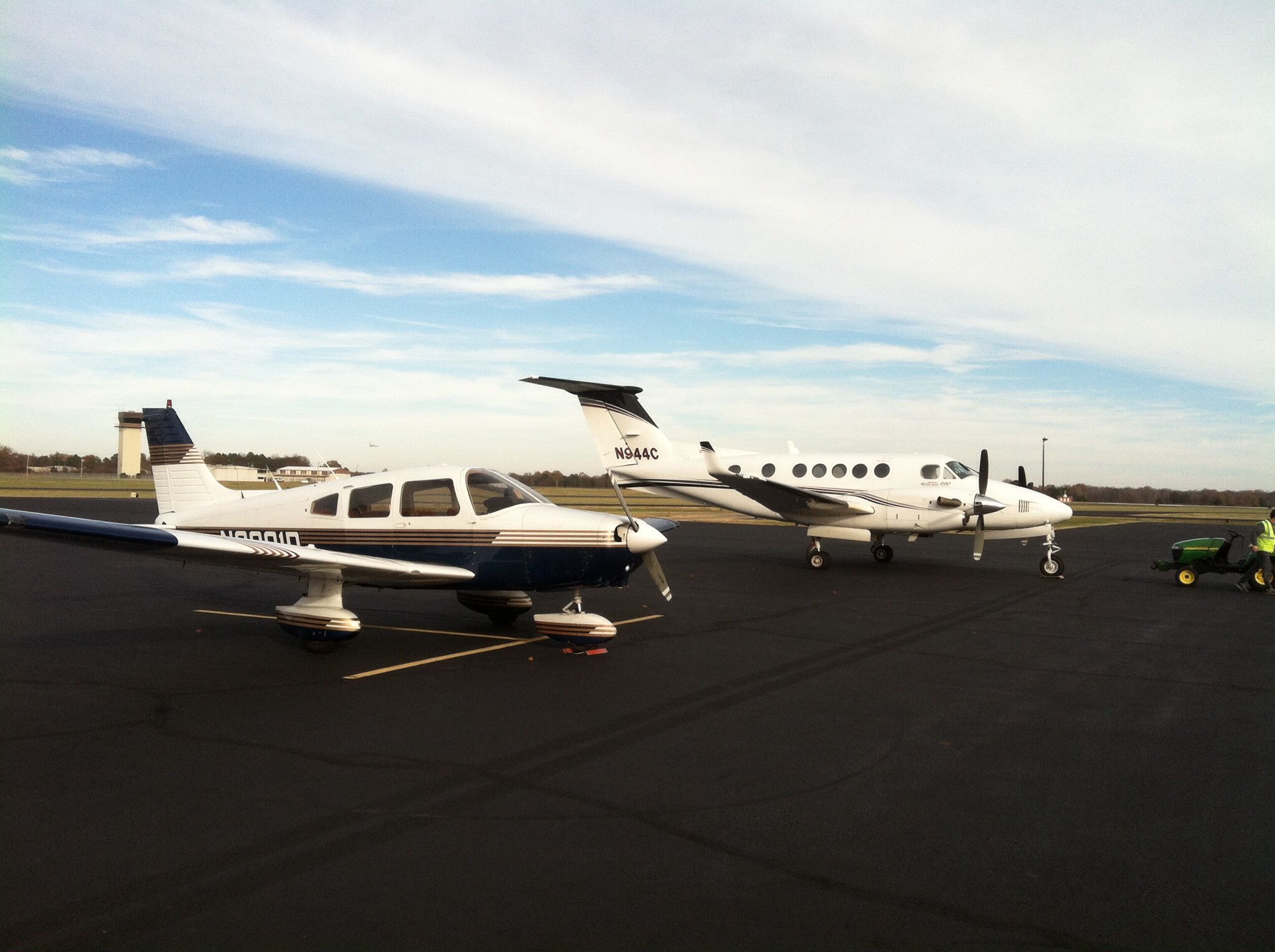 Piper Cherokee (N2091D) - KMKL McKellar Sipes Regional.