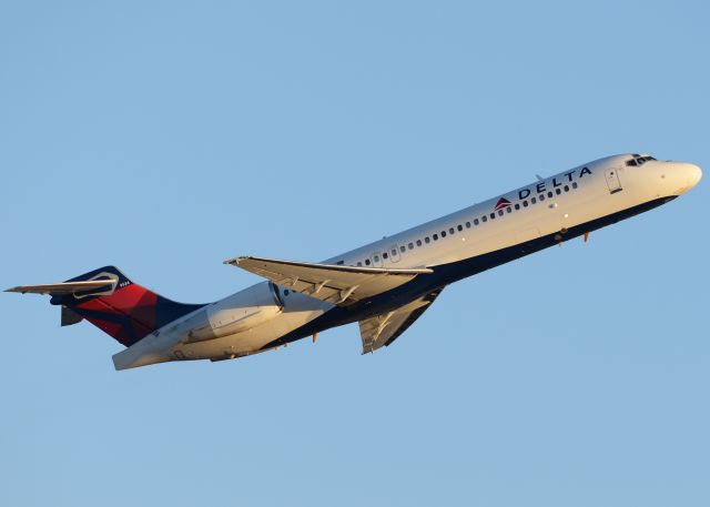 Boeing 717-200 (N956AT)