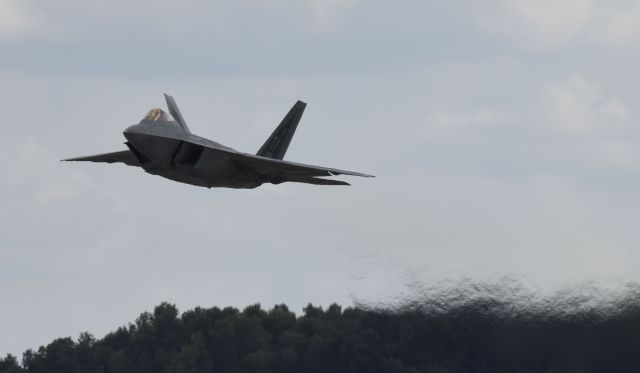 Lockheed F-22 Raptor (05-4084) - Airventure 2018