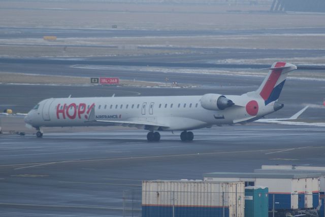 Canadair Regional Jet CRJ-100 — - HOP (Air France) CRJ1000