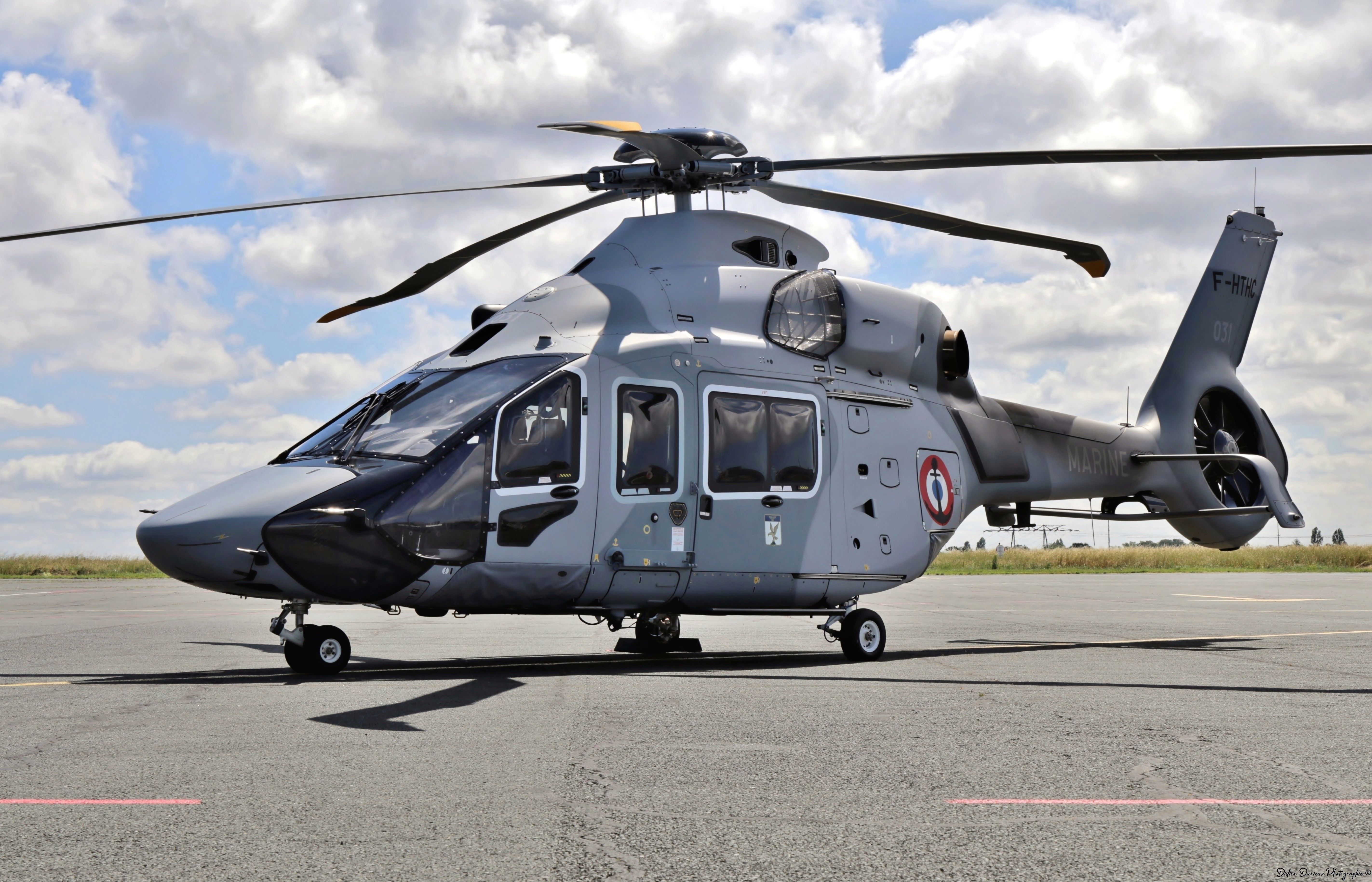 AIRBUS HELICOPTERS H-160 (F-HTHC) - Fuel stop