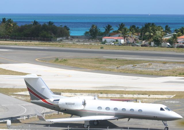 Gulfstream Aerospace Gulfstream IV (N100HF)
