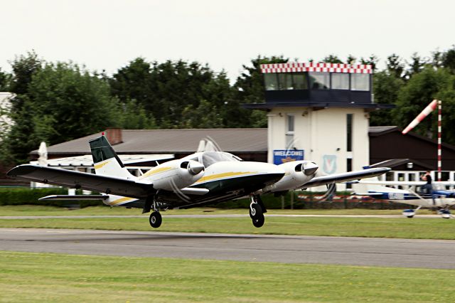 Piper Seneca (N314DF)