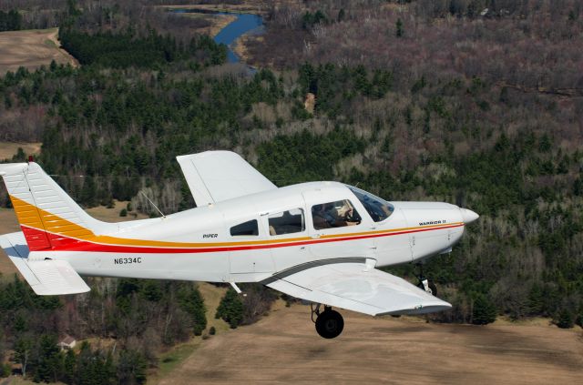 Piper Cherokee (N6334C)