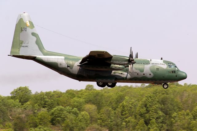 Lockheed C-130 Hercules (FAB2476)