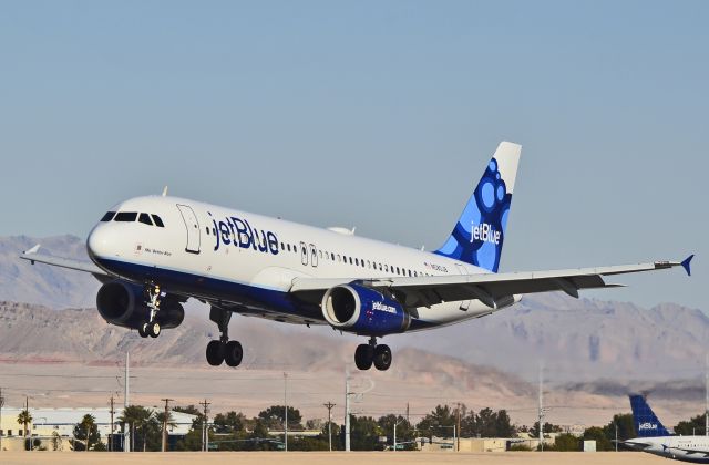 Airbus A320 (N580JB) - JetBlue Airways Airbus A320-232 N580JB / 580 (cn 2136) "Mo Better Blue" - Las Vegas - McCarran International (LAS / KLAS)br /USA - Nevada, January 15, 2014br /Photo: Tomás Del Coro