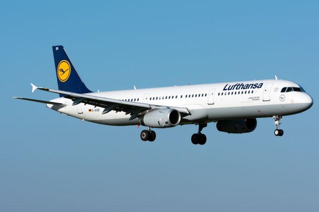 Airbus A321 (D-AISR)