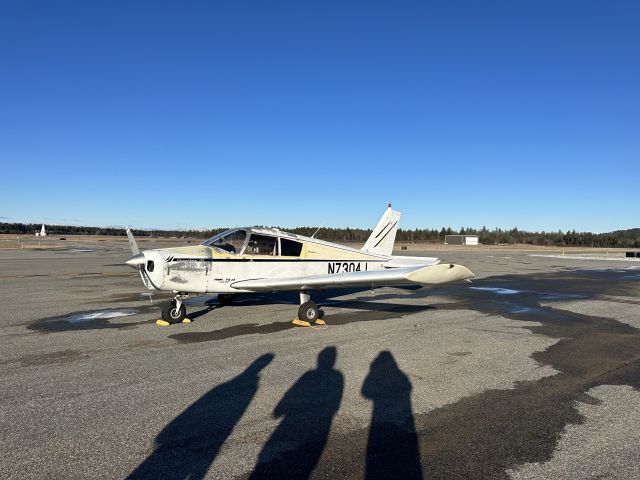 Piper Cherokee (N7304J) - ADK Flying Club