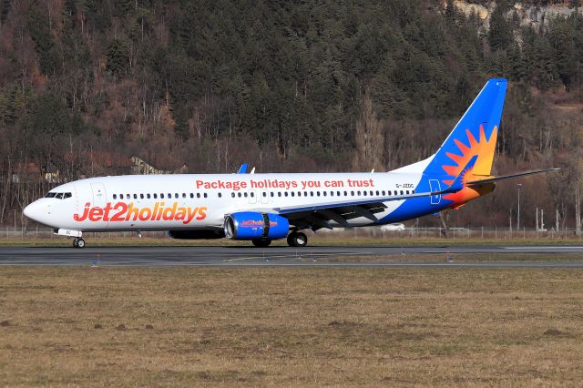 Boeing 737-800 (G-JZDC)