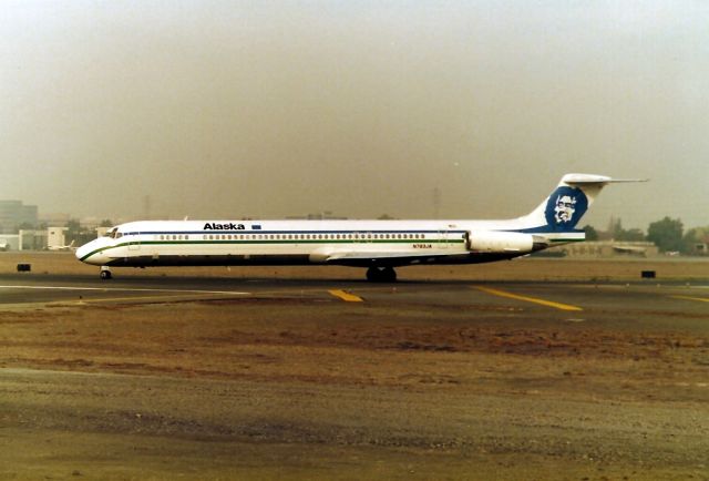 McDonnell Douglas MD-82 (N783JA) - KSJC- ex Jet America MD 82 rolling onto 30L at San Jose