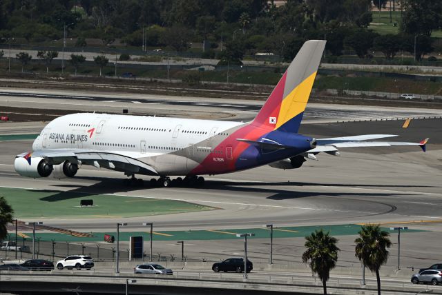 Airbus A380-800 (HL7626)