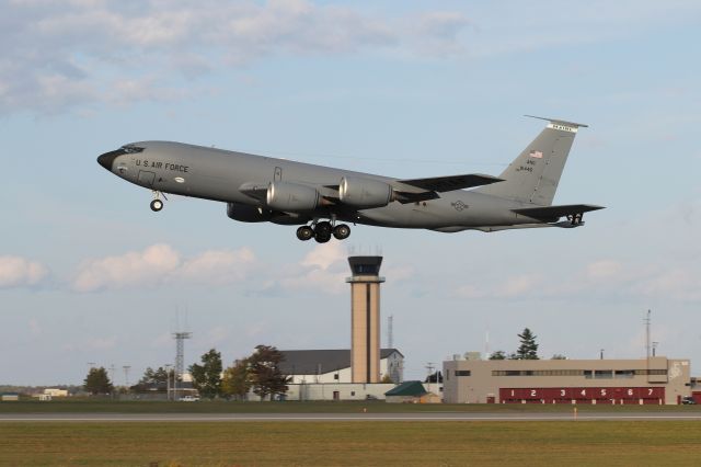 59-1446 — - 'Maine 85' lifting off during some early evening pattern work