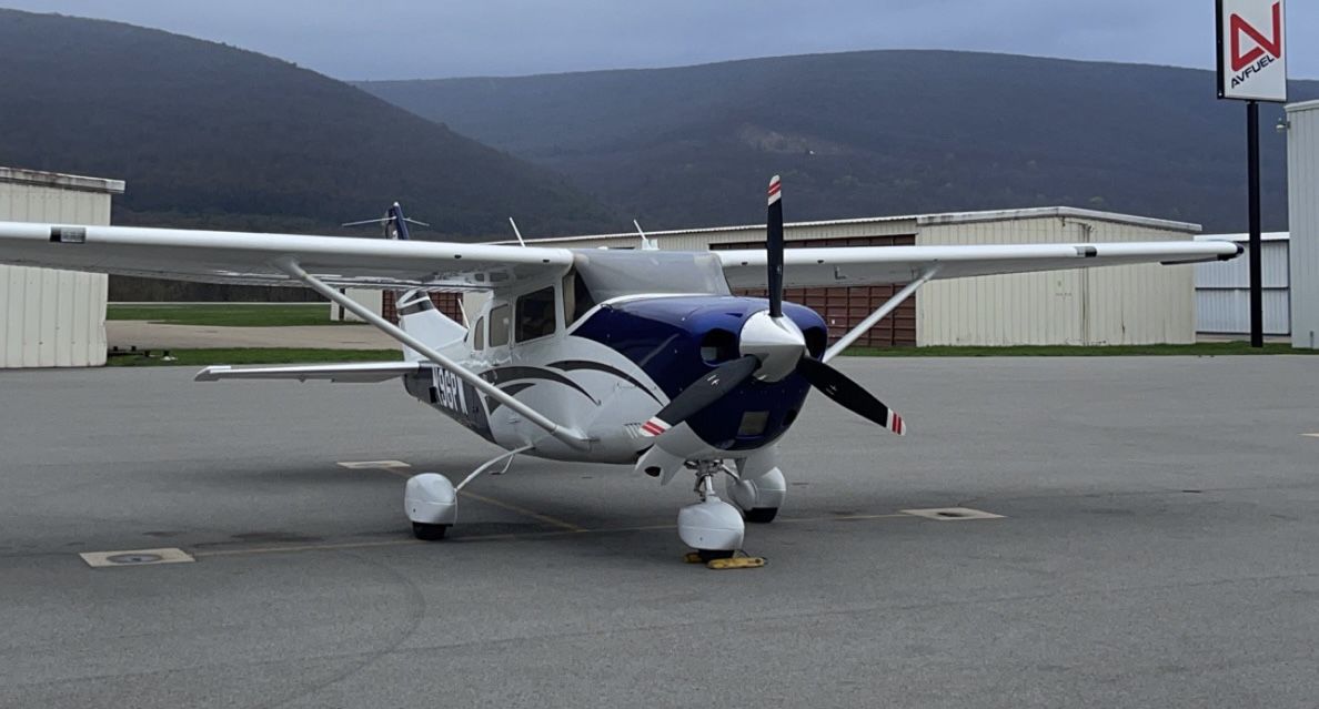 Cessna 206 Stationair (N96PW) - On the ramp at Williamsport.
