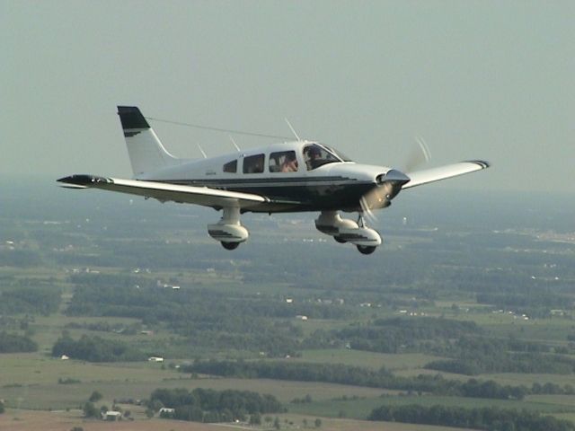 Piper Cherokee (N2172U) - 1979 Piper Dakota, PA-28-236