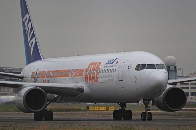 BOEING 767-300 (JA604A) - NewSTARWARS ANAJET!!