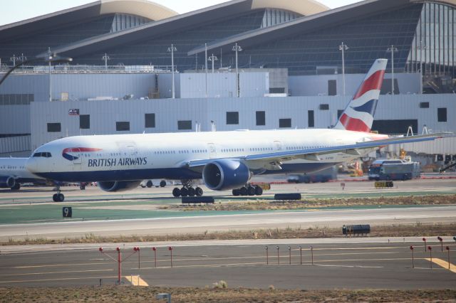 BOEING 777-300ER (G-STBD)