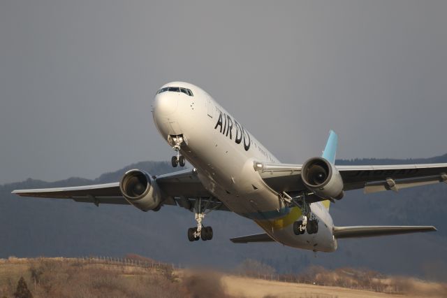 BOEING 767-300 (JA98AD) - April 7th 2019:HKD-HND.