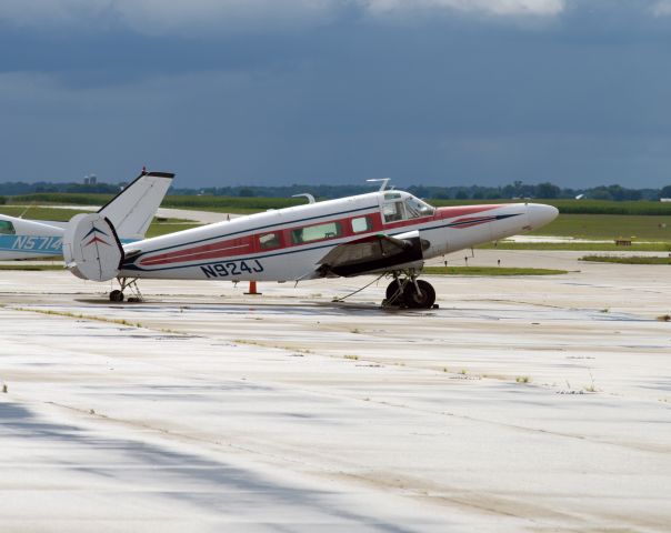 N924J —