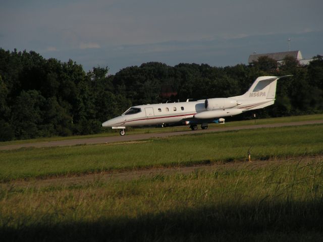 Learjet 35 (N56PA)