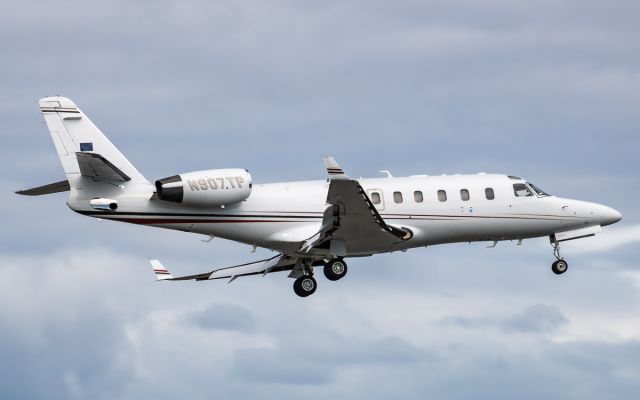 IAI Gulfstream G100 (N907TP)