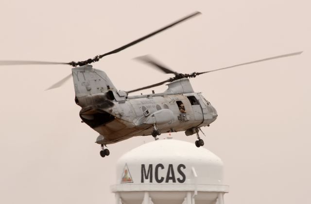 15-4819 — - Boeing Vertol CH-46E