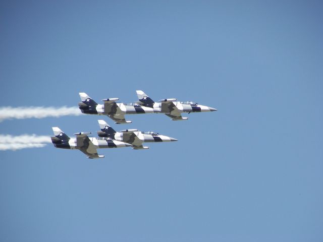 — — - Patriots Jet Team, Barksdale AFB Airshow, Aero L-39 Albatros