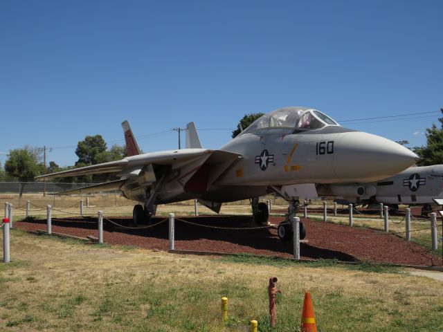 — — - Castle Air Museum Atwater, CAbr /Grumman F-14D Tomcat