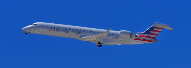 Canadair Regional Jet CRJ-700 (N701SK) - phoenix sky harbor international airport 20JUN20