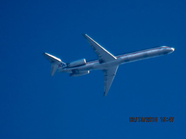 McDonnell Douglas MD-82 (N501AA)