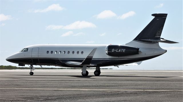 Dassault Falcon 2000 (G-LATE) - 09/03/2020 Aeroporto de Santa Maria - Açores