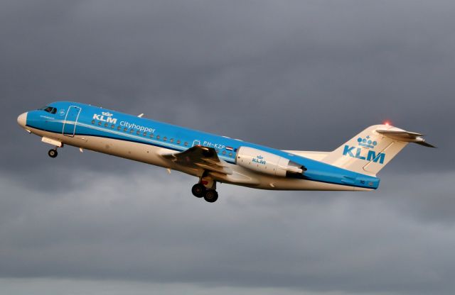 Fokker 70 (PH-KZP)
