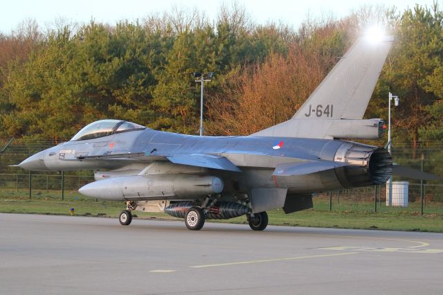 Lockheed F-16 Fighting Falcon (J641) - 20190102 F-16 returning from a deployment 