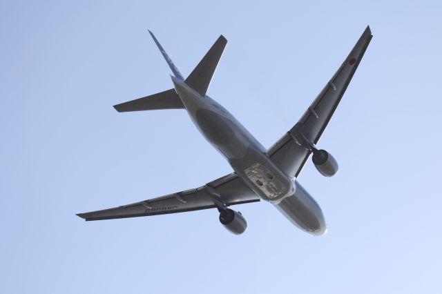 Boeing 777-200 (JA8969) - 07June 2015:HKD-HND.