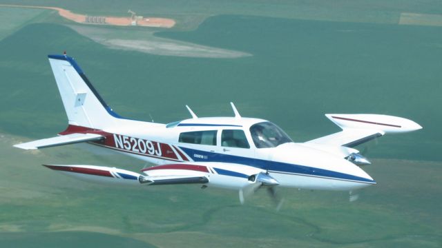 Cessna 310 (N5209J) - It now has 550s installed